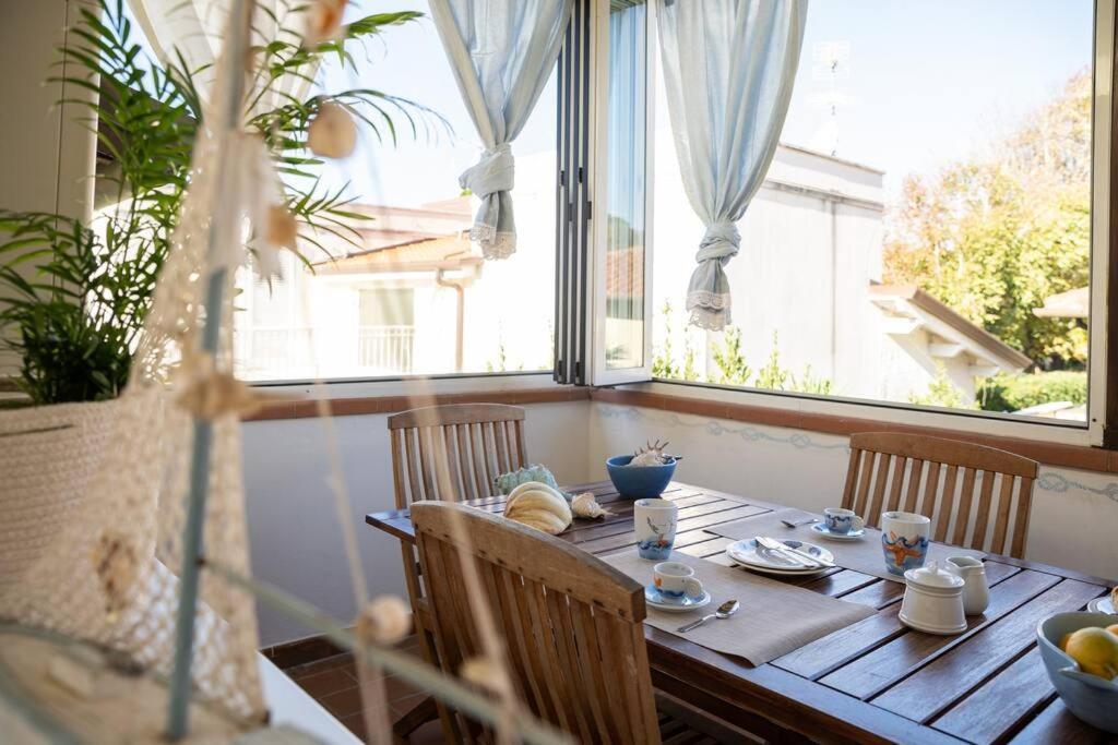Art Of Living 100 Meters From The Sea. Apartment Marina di Pietrasanta Exterior photo